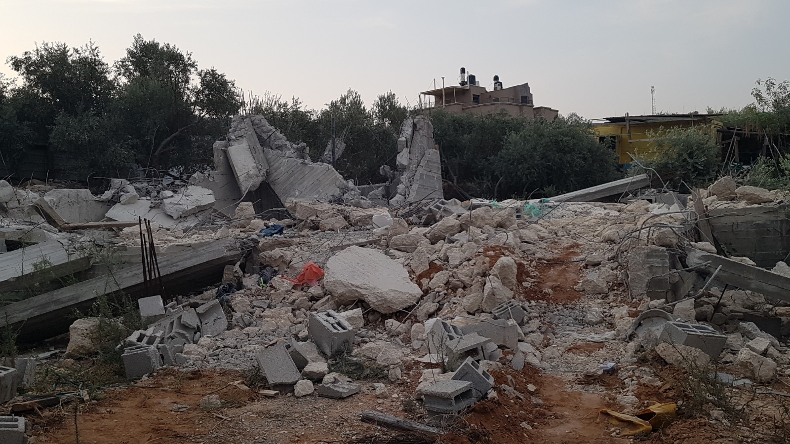 Photo of هدم منزل في الطيبة بحجة البناء غير مرخص