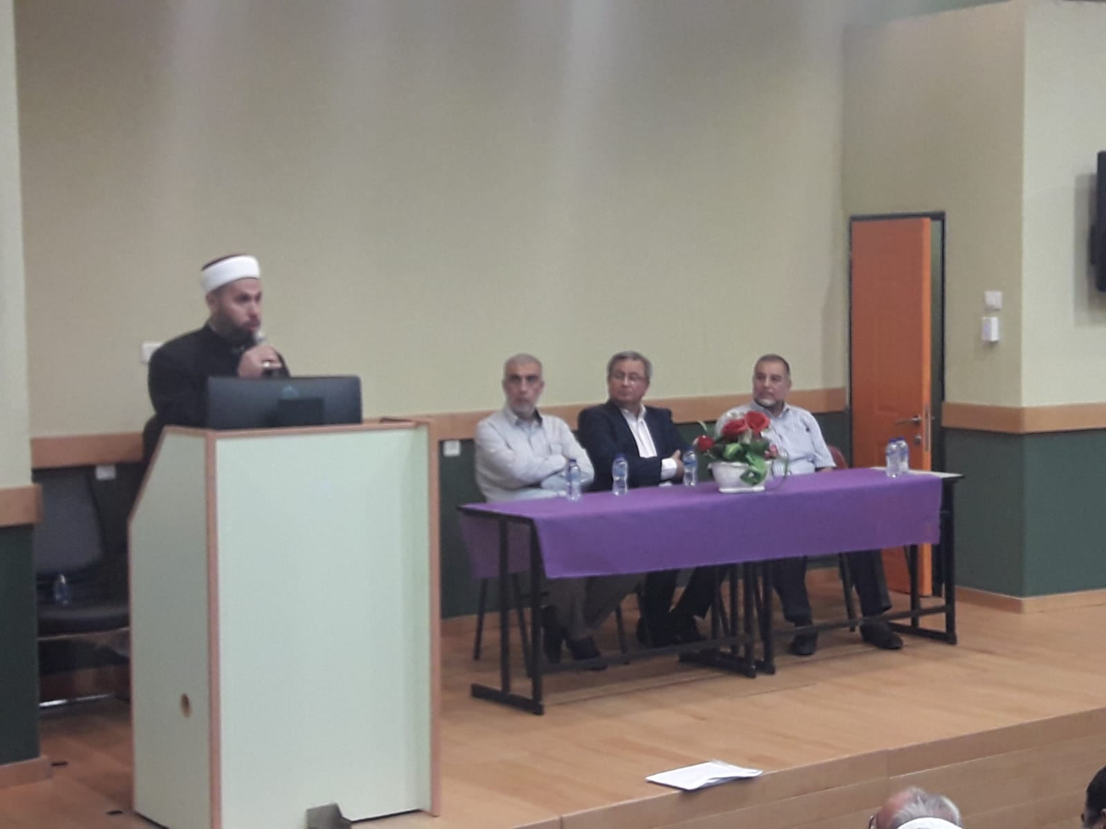 Photo of أبرز توصيات مؤتمر الافتاء حول “دور المسجد والإمام في مكافحة العنف”