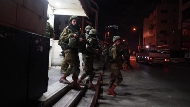 Photo of الاحتلال يشن حملة اعتقالات بالضفة ويستولي على أموال