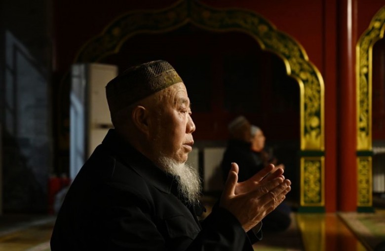 Photo of كيف تتعامل الصين مع معتقلي الأويغور ؟