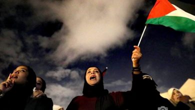 Photo of وقفة احتجاجية أمام سفارة واشنطن بعمان رفضا لـ”صفقة القرن”