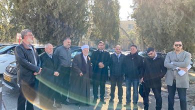 Photo of الاحتلال يخلي سبيل الشيخ صبري بعد تحقيق لـ4 ساعات ويبعد آخرين عن الأقصى