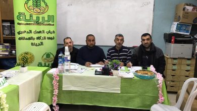 Photo of لجنة الزكاة والصدقات في الرينة توزع منحا دراسية على أكثر من 110 طالبا جامعيا