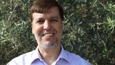 Photo of اعتقال الدكتور رائد فتحي بعد انتهائه من تقديم محاضرة في القدس