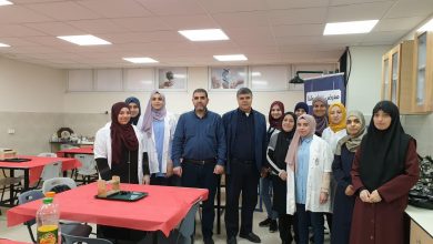 Photo of نزداد علما… خديجة الثانوية في أم الفحم:  تحتضن مئات الطالبات في معرض العلوم الأول