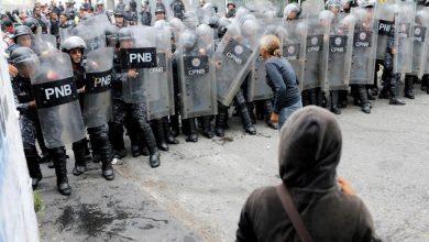 Photo of عشرات القتلى في أحداث عنف داخل أحد سجون فنزويلا