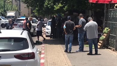 Photo of جريمة إطلاق نار في يافا تسفر عن مقتل شاب وإصابة فتى