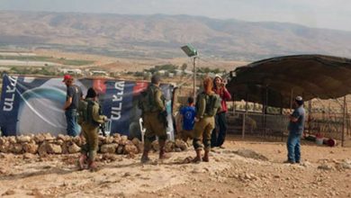 Photo of الاحتلال يخطر بالاستيلاء على أراض في الأغوار الشمالية