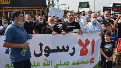 Photo of البلدات العربية: تواصل وقفات الاحتجاج تنديدا بالتطاول على الرسول ﷺ