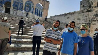 Photo of أكثر من 100 مستوطن يقتحمون المسجد الأقصى