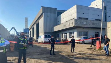 Photo of مقتل عاملين واصابة آخرين بانفجار داخل مصنع في اشدود