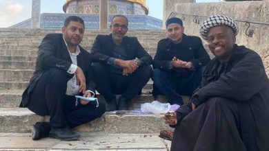 Photo of تضامنا مع القدس: إفريقي يصل القدس مشياً على الأقدام في رحلة استمرت عامين