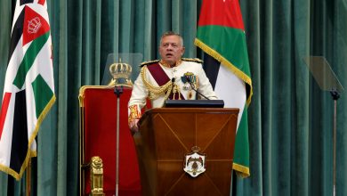 Photo of التراجع الحاد للأحزاب الأردنية بالبرلمان.. قناعة شعبية أم رغبة سياسية وأمنية للنظام؟