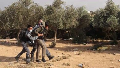 Photo of النقب: هدم منزل في بير الحمام واعتقال 3 شبان