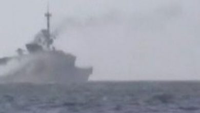 Photo of السعودية تعلن استهداف سفينة تجارية بهجوم جنوب البحر الأحمر