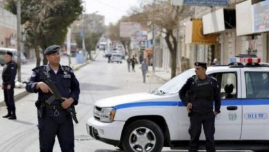 Photo of استقالة وزير الداخلية وتعزيزات أمنية في الأردن