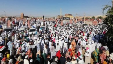 Photo of السودان.. تشييع جثمان الصادق المهدي في جنازة “مهيبة”