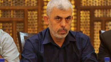 Photo of حماس تعلن إصابة يحيى السنوار بفيروس كورونا