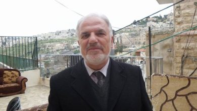 Photo of عضو لجنة الدفاع عن أراضي القدس ولجنة حماة الأقصى: الاحتلال استغل كورونا لتهويد القدس