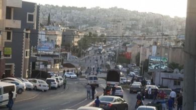 Photo of الرينة: اصابة سيدة وشابين بجراح خطيرة في جريمة إطلاق نار