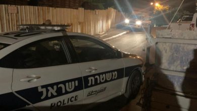 Photo of اعتقال 3 مشتبهين بإطلاق نار على منزل في قرية الشيخ دنون