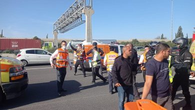 Photo of قتيل ثانٍ خلال ساعات: مقتل شاب وإصابة آخر في جريمة إطلاق نار على شارع 6