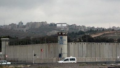 Photo of إصابة أسير فلسطيني داخل سجون الاحتلال بفيروس كورونا