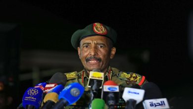 Photo of البرهان: السلطة الانتقالية فشلت في تحقيق تطلعات الشعب السوداني