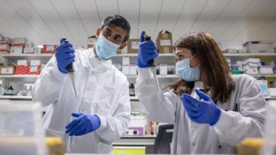 Photo of كورونا.. بريطانيا أول دولة تجيز لقاح فايزر-بيونتك وأميركا تسجل عددا قياسيا لنزلاء المستشفيات