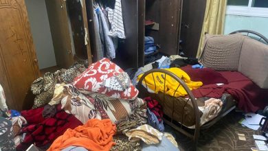 Photo of الاحتلال يعتقل شابين من قرية العيسوية