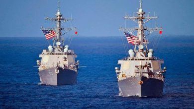 Photo of سفينتان حربيتان أمريكيتان تعبران مضيق تايوان