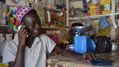 Photo of برامج مبتكرة لتوصيل الكهرباء لمختلف المناطق النائية والفقيرة بأفريقيا بأسعار منخفضة