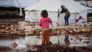 Photo of ذاهبون إلى الموت.. نازحو إدلب يفضلون المخيمات على العودة لسلطة النظام
