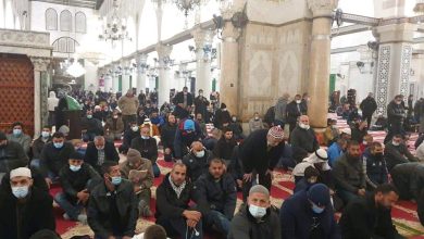 Photo of المقدسيون يلبون نداء “الفجر العظيم” في الاقصى
