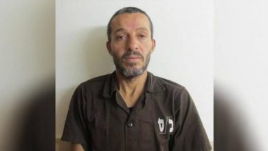 Photo of العليا الإسرائيلية تصادق على هدم منزل الأسير قبها