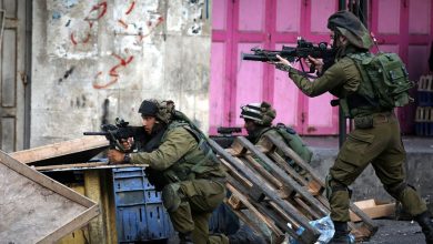 Photo of عدوان إسرائيلي.. اعتقالات ومداهمات بالضفة والقدس