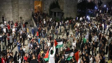 Photo of باب العامود: الاحتلال يقمع تجمهر المقدسيين ويعتقل 12 شابا