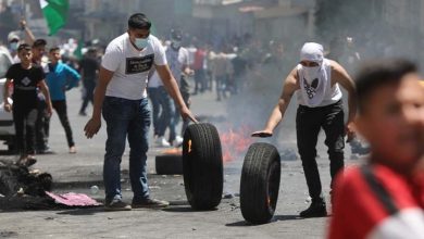 Photo of شهيد بالضفة ومواجهات عنيفة بالقدس مع الاحتلال
