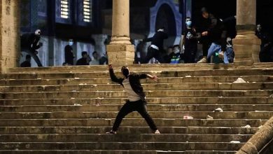 Photo of مواجهات مع الاحتلال واعتقال 3 مواطنين في باب العامود بالقدس