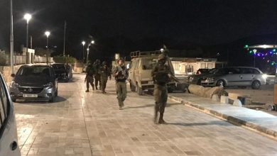 Photo of اعتقالات ومداهمات تطال مقرا طبيا بالضفة المحتلة