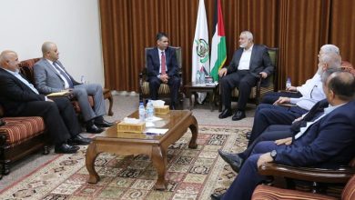 Photo of وفد مصري يصل غزة لبحث تثبيت اتفاق التهدئة