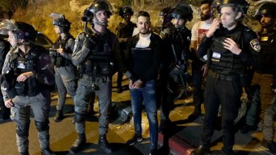 Photo of الشيخ جراح: تواجد مكثف للجيش الاسرائيلي واعتقالات