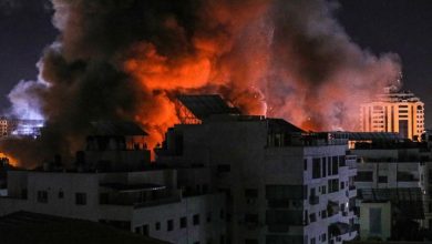 Photo of شهداء جراء غارات ليلية على غزة طالت منازل وجمعية خيرية