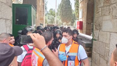 Photo of الطواقم الطبية تطلب الدعم لعلاج المصابين في الاقصى