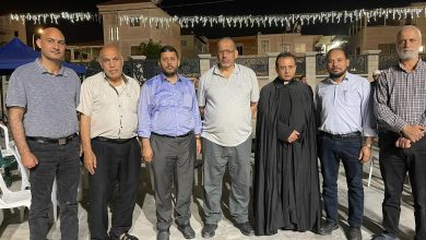 Photo of زيارة تضامنية لراعي طائفة الكاثوليك في كفركنا لمدينة اللد