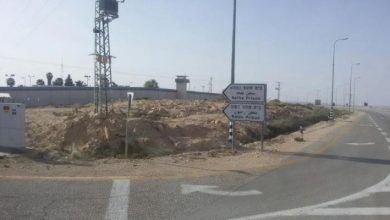 Photo of وحدات إسرائيلية تقمع أسرى قسم (12) بسجن نفحة