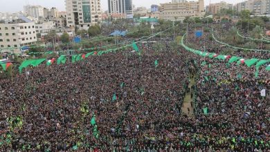 Photo of استطلاع يكشف عن ارتفاع حاد في دعم الفلسطينيين لـ “حماس”