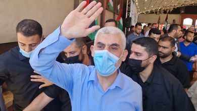 Photo of السنوار: أقسم أننا على موعد قريب للصلاة في الأقصى محررًا مطهرًا