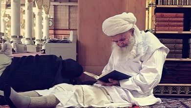 Photo of “عاش يؤنسه القرآن”.. وفاة أشهر الملازمين للحرم النبوي الشريف عن 107 أعوام