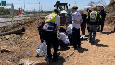 Photo of مصرع عامل من دالية الكرمل إثر استنشاق مادة سامة قرب تل أبيب